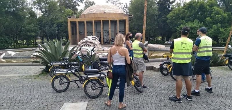 Electric Bike City Tour with a taco stop. - From Alameda Central to the Zócalo