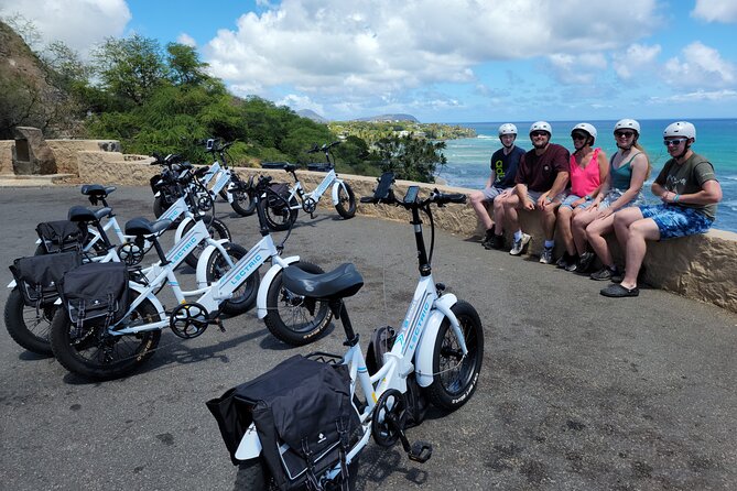 Electric Bike Ride & Diamond Head Hike Tour - Kapiolani Park and the story of King Kalakaua