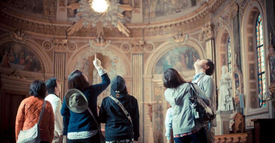 Electric Bike Tour of Paris’ Hidden Gems - A tour built around stories, not just photographs