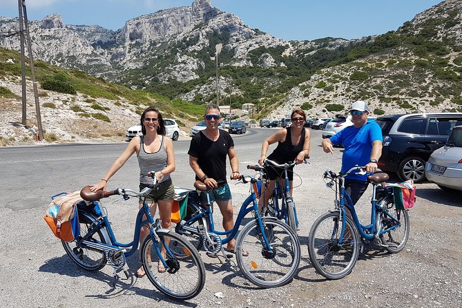 Electric Bike Tour to the Calanques from Marseille - Returning through parks and Notre Dame de la Garde