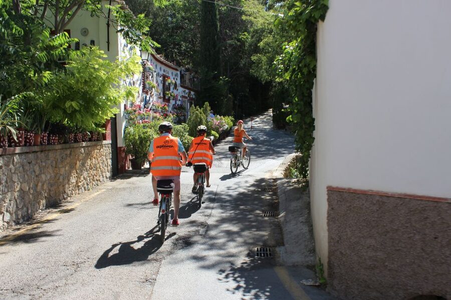 Electric Bike Tour with 2 Options to Explore Granada - What makes this Granada e-bike tour worth considering