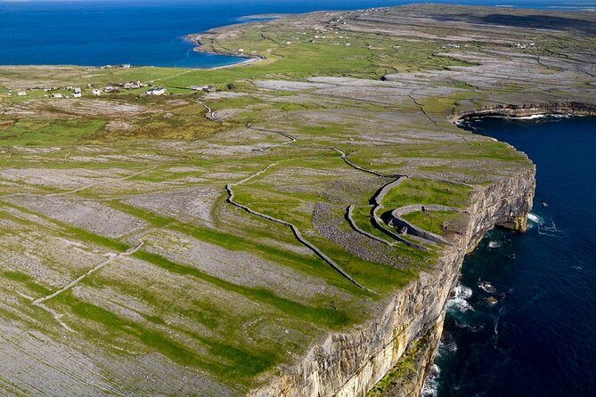 Electric biking on Inishmore island. Aran island. Self-guided. Full day. - The Worm Hole, seals, and island wildlife
