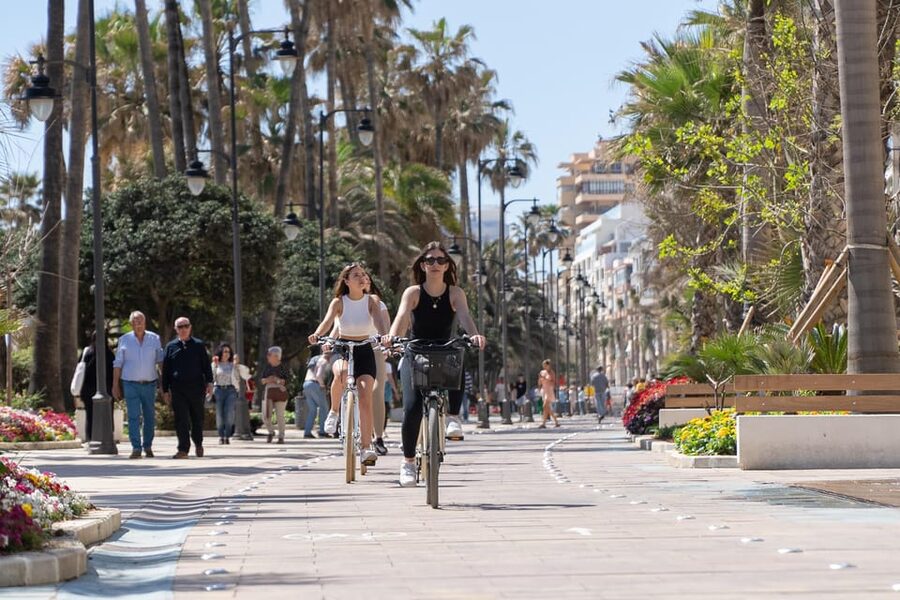 Estepona best kept secrets: City bike guided tour - Who will enjoy this Estepona tour most