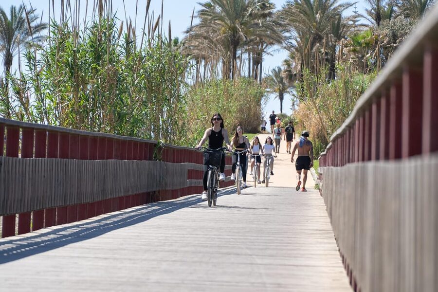 Estepona best kept secrets: City bike guided tour - Timing, group size, and what to bring