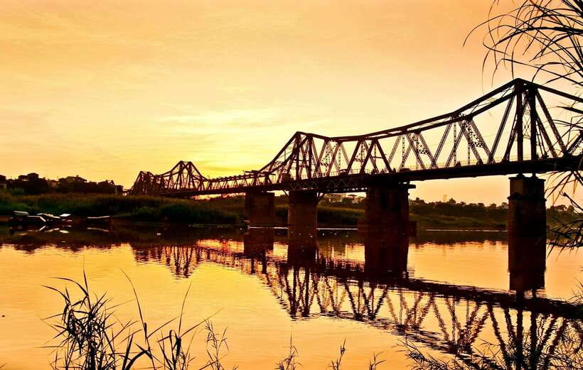 Explore Hanoi Old City By Cycling Tour With Small Groups - Key points at a glance