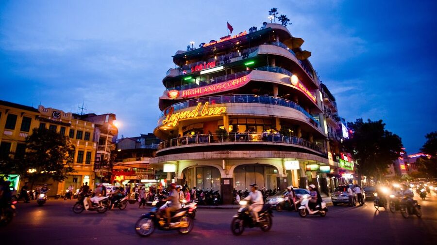 Explore Hanoi Old City By Cycling Tour With Small Groups - Hanoi Citadel, the North Gate, and the Flag Tower