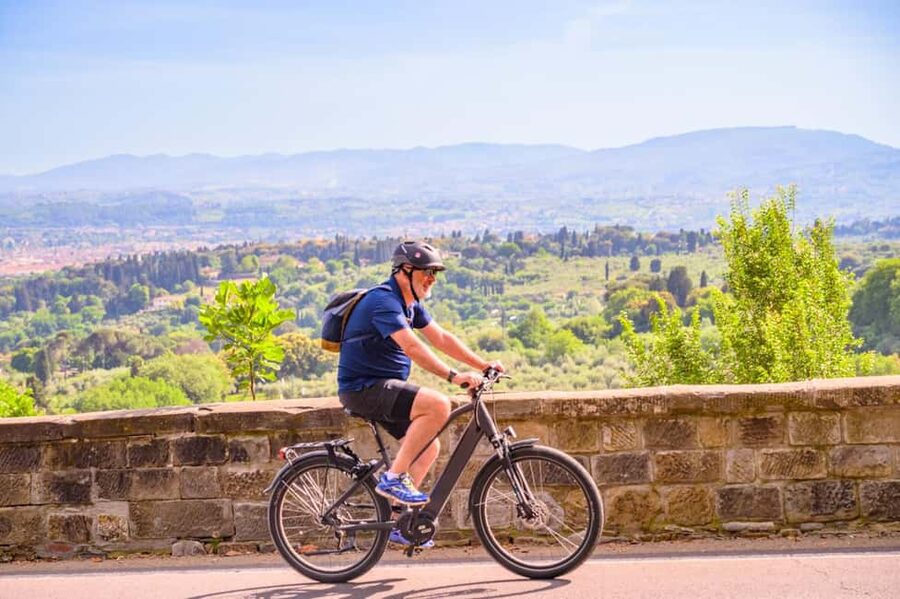 Fiesole E-Bike Tour with Olive Oil Tasting or Pool & Chill - Morning choice: an olive mill and Tuscan oil tasting