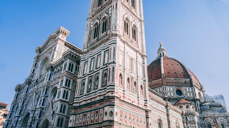 Florence: 2-Hour Guided Sightseeing Bike Tour - Key points at a glance