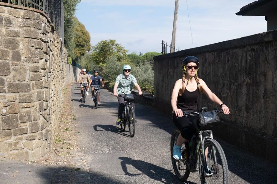 Florence: Chianti E-Bike Tour with Tuscan Lunch & Winery - Is $175 a fair price?