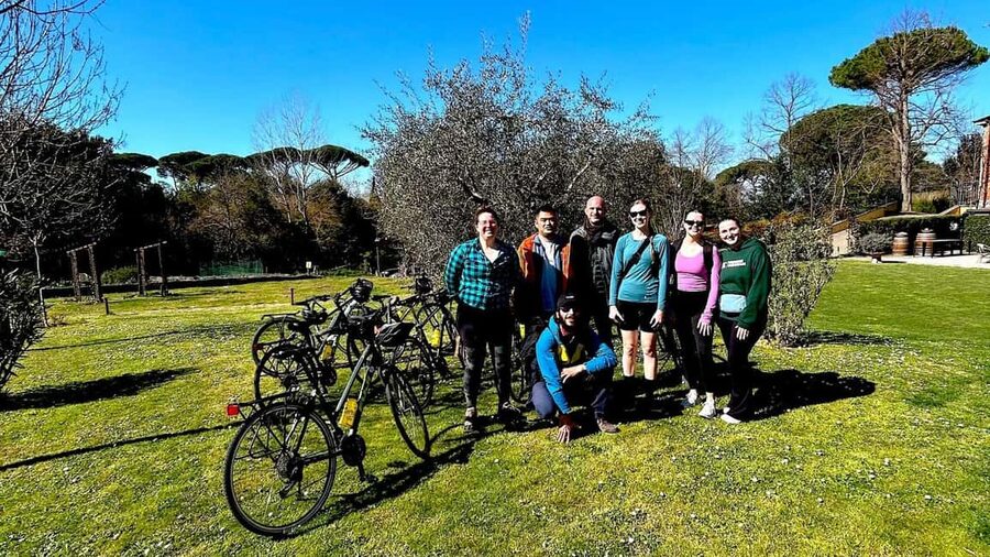 Florence: E-Bike Tour with Olive Oil in the Tuscan Hills - San Miniato al Monte and Florence from above