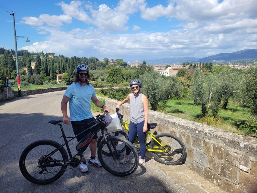 Florence: E-Bike Tour with Olive Oil in the Tuscan Hills - The olive grove stop and what the tasting really includes