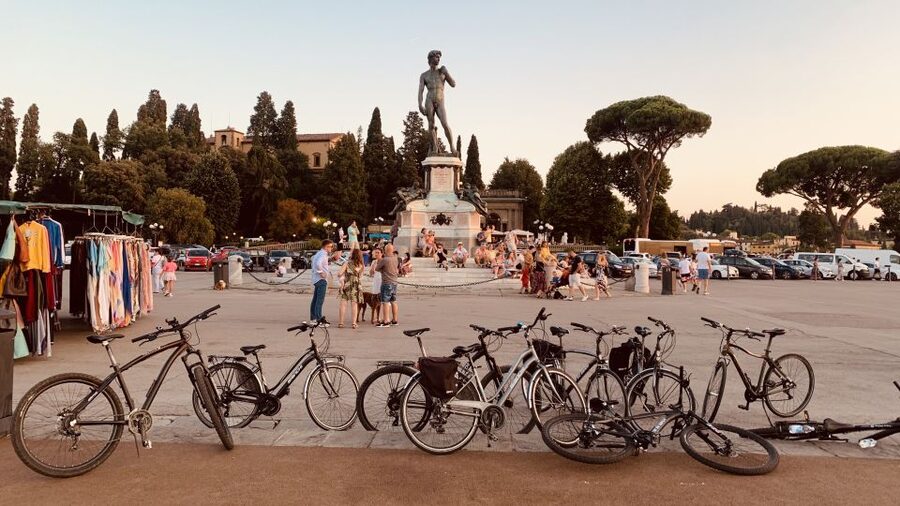 Florence: Guided Bike Tour with Piazzale Michelangelo - Key things to know before you ride