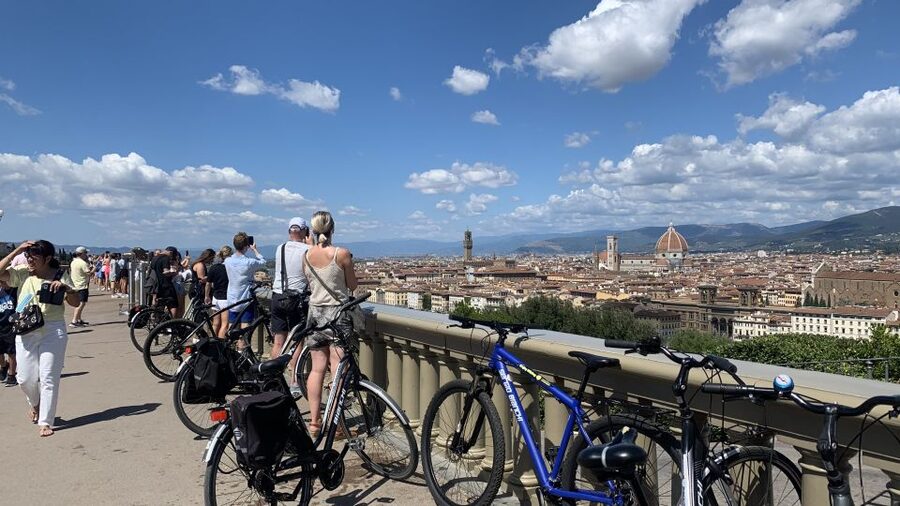 Florence: Guided Bike Tour with Piazzale Michelangelo - Piazza della Signoria and Dante’s Florence