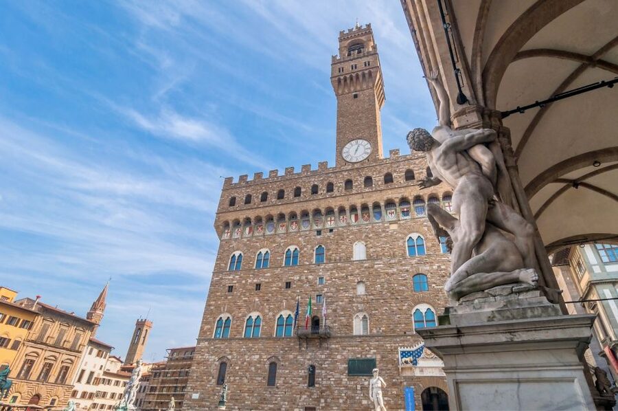 Florence: Guided Tour by E-Bike with Gelato & optional Lunch - Piazzale Michelangelo and Florence from above