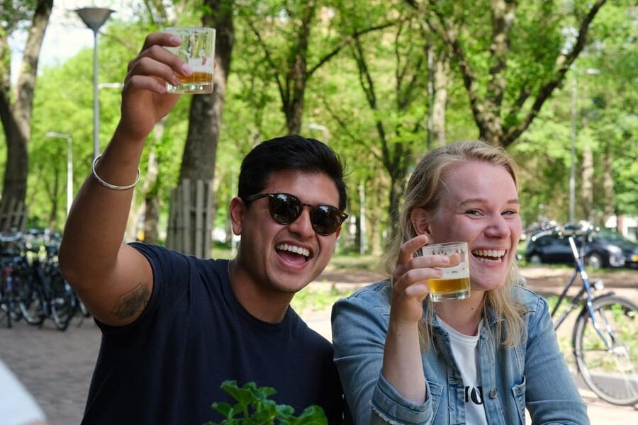 Food Tour by Bike: enjoy 6 bites and cycle trough Utrecht - Little World Kitchen and De Conciërge