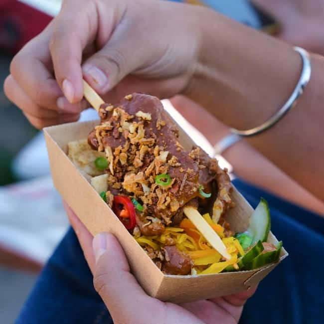 Food Tour by Bike: enjoy 6 bites and cycle trough Utrecht - Karma Kebab brings familiar food into the mix