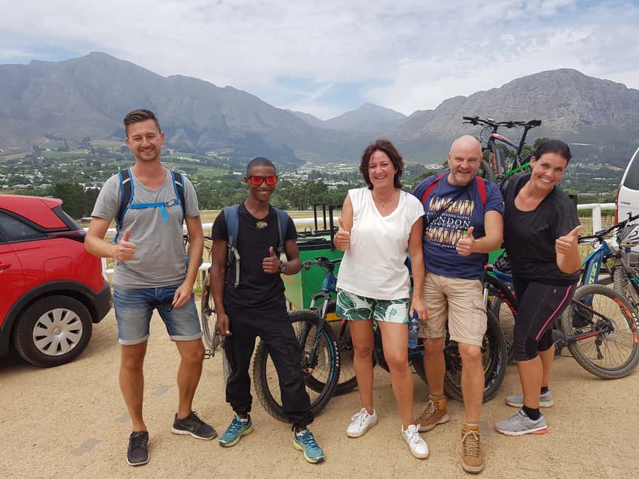 Franschhoek: E-bike Tour with Wine Tasting and Lunch - Crossing Helshoogte Pass by jeep track