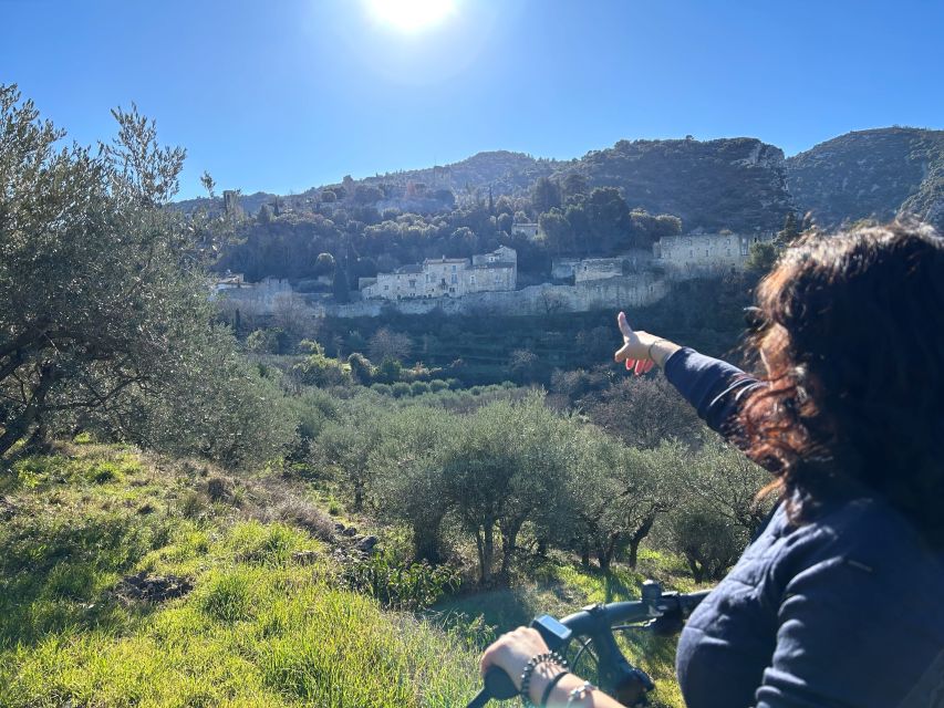 From Aix-en-Provence: Luberon Region E-Bike Full-Day tour - Why this ride works better than a bus tour