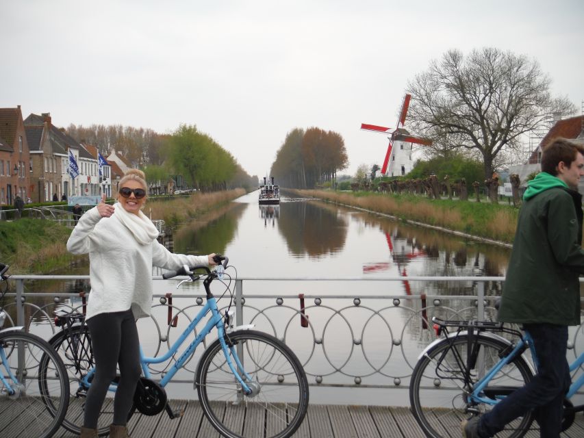 From Bruges: Family-Friendly Countryside Guided Bike Tour - Choosing Between a Standard Bike and an E-Bike