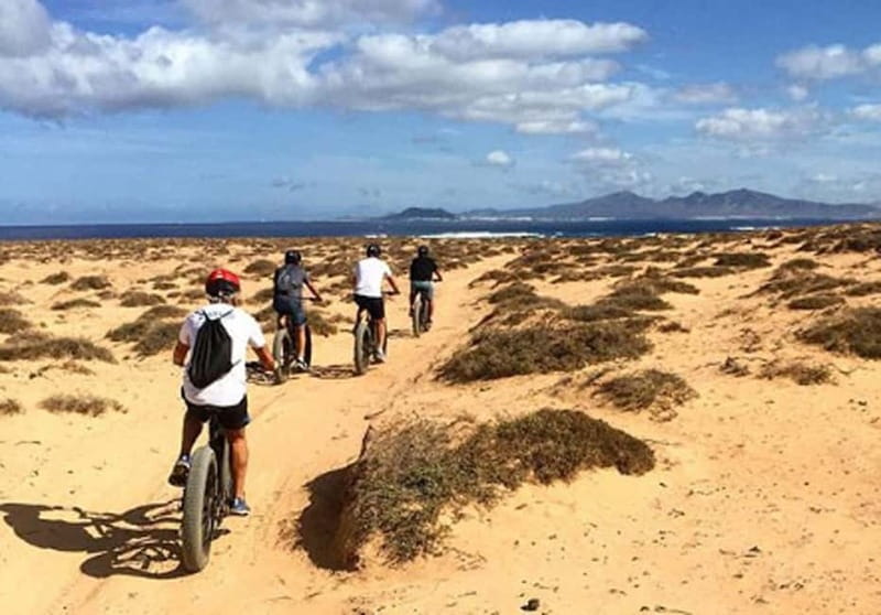 From Corralejo: Fuerteventura Guided E-Bike/E-scooter Tour - Starting from Corralejo with a proper bike briefing