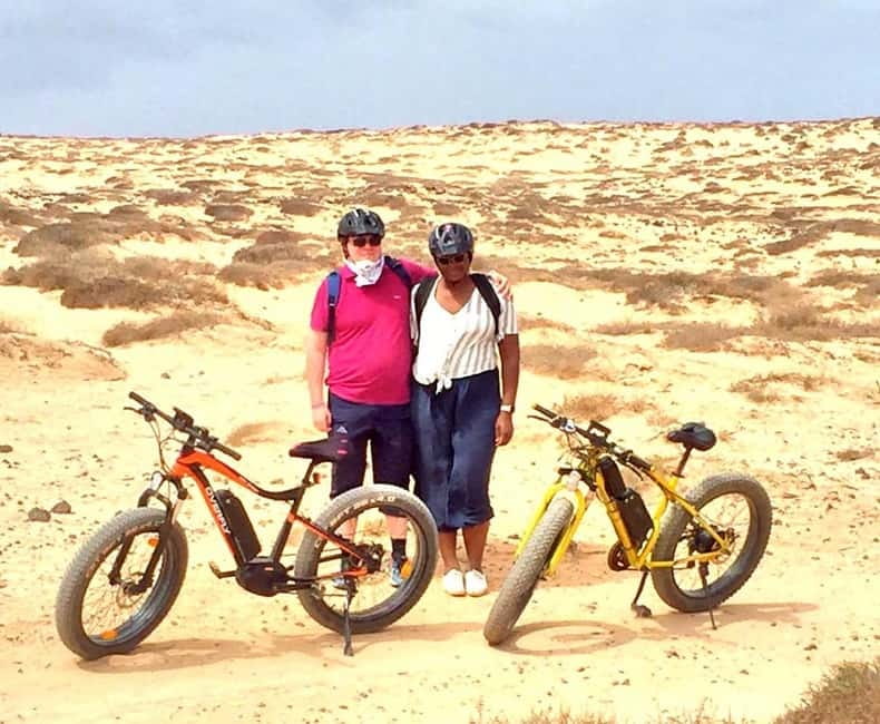 From Corralejo: Fuerteventura Guided E-Bike/E-scooter Tour - A drink stop near Lajares