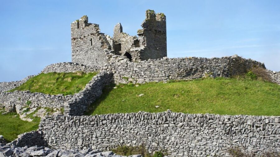 From Galway: Day Trip to Inisheer with Bike or Bus Tour - What the $192 price includes
