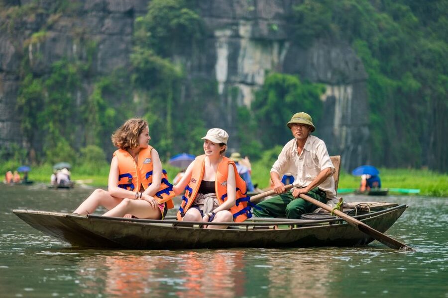 From Hanoi: Hoa Lu & Tam Coc with Buffet lunch & Cycling - What the $28 price really buys you