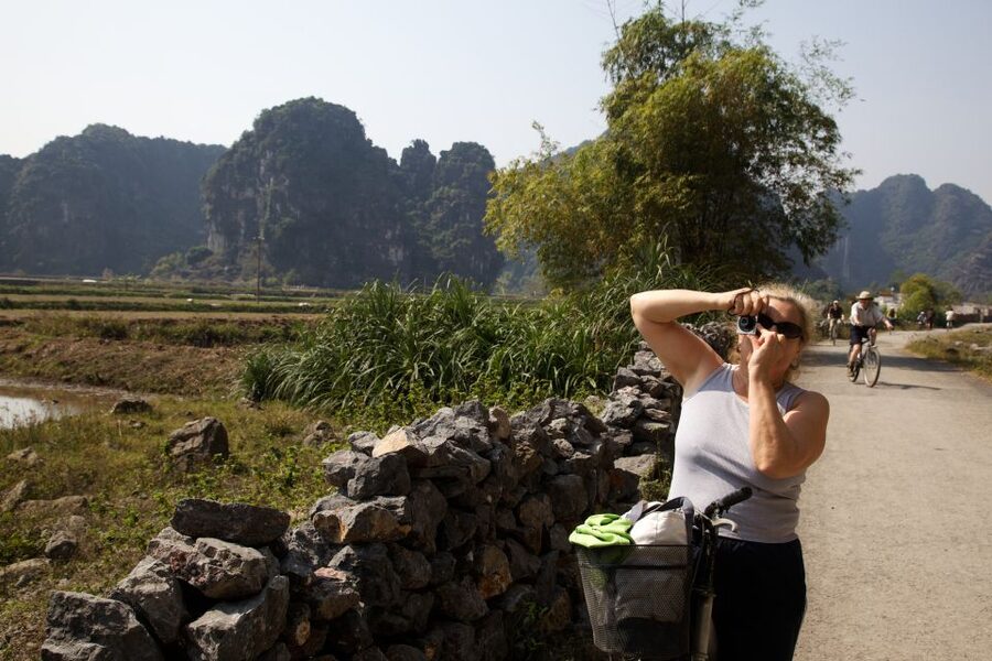 From Hanoi: Hoa Lu & Tam Coc with Buffet lunch & Cycling - Why this Hanoi day trip works