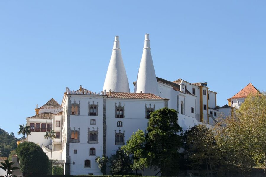 From Lisbon: Sintra to Cascais Full-Day Guided E-Bike Tour - Sintra’s palaces, gardens, and steep streets