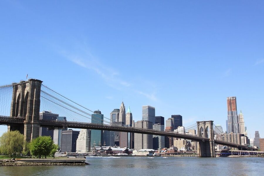 From Manhattan: 2-Hour Brooklyn Bridge Sightseeing Bike Tour - Key points to know before you pedal