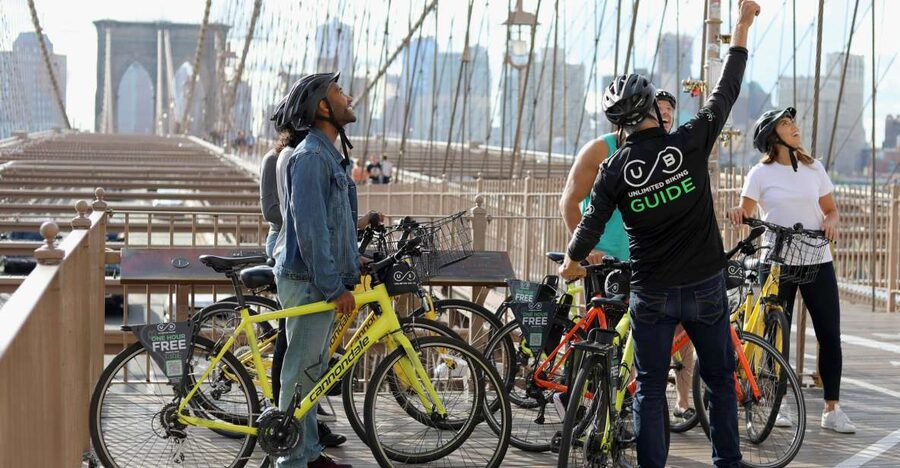 From Manhattan: 2-Hour Brooklyn Bridge Sightseeing Bike Tour - What this two-hour route actually gives you