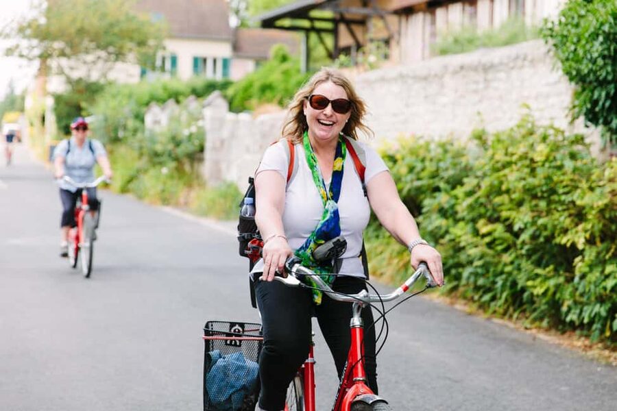 From Paris: Monet Garden & Giverny Bike Tour and Picnic Stop - The coach ride through Normandy