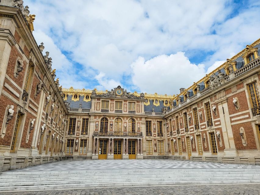 From Paris: Versailles Bike Tour with Gardens & Palace Entry - Who will enjoy this tour most?