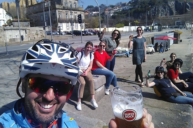 From Porto with view to Gaia: Private Bike Tour #DuckSideOfPorto - What the private guide adds
