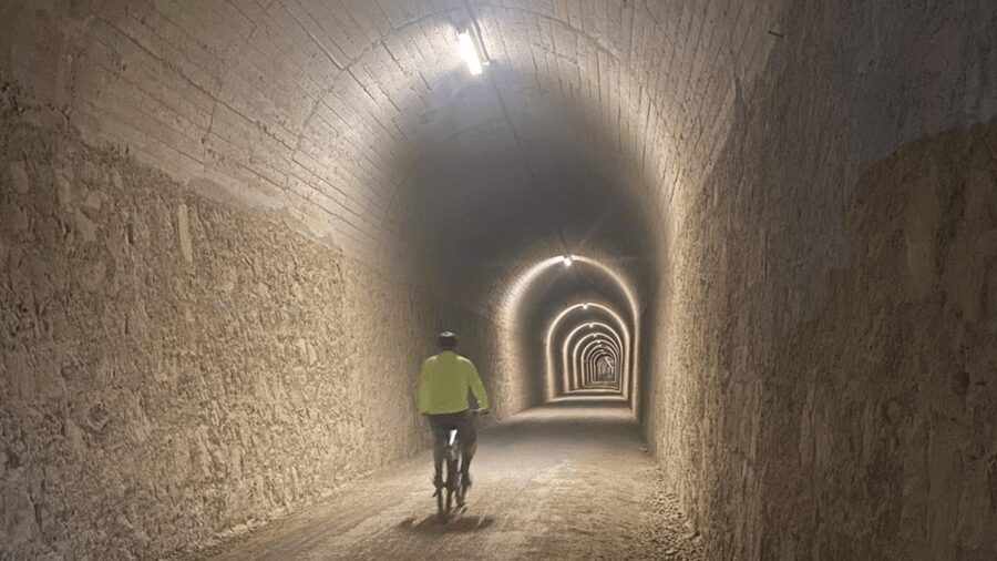 From Ronda: Via Verde de la Sierra Easy Cycling Tour - Choosing the right bicycle and getting ready