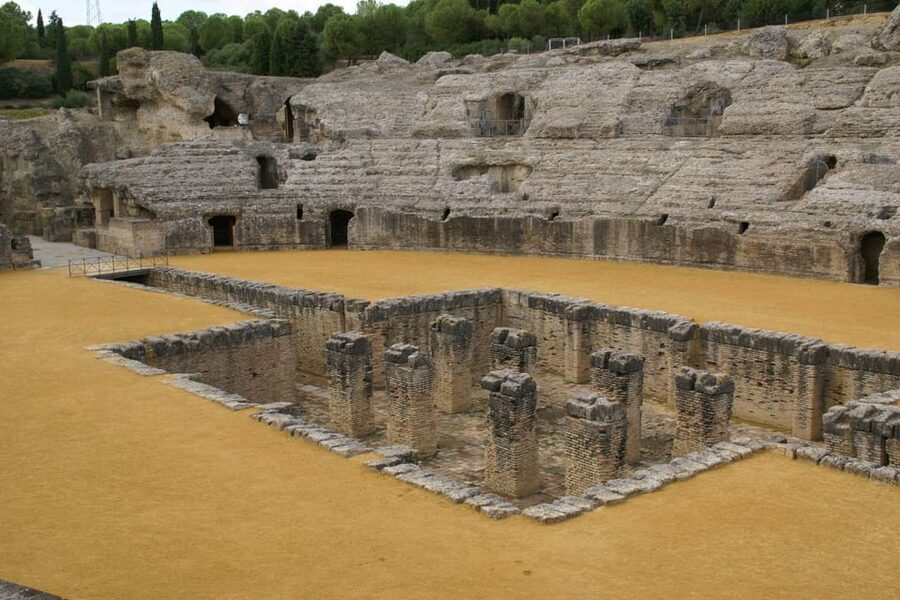 From Seville: Half-Day Guided Bike Trip to Italica - Why Itálica makes a worthwhile half-day from Seville