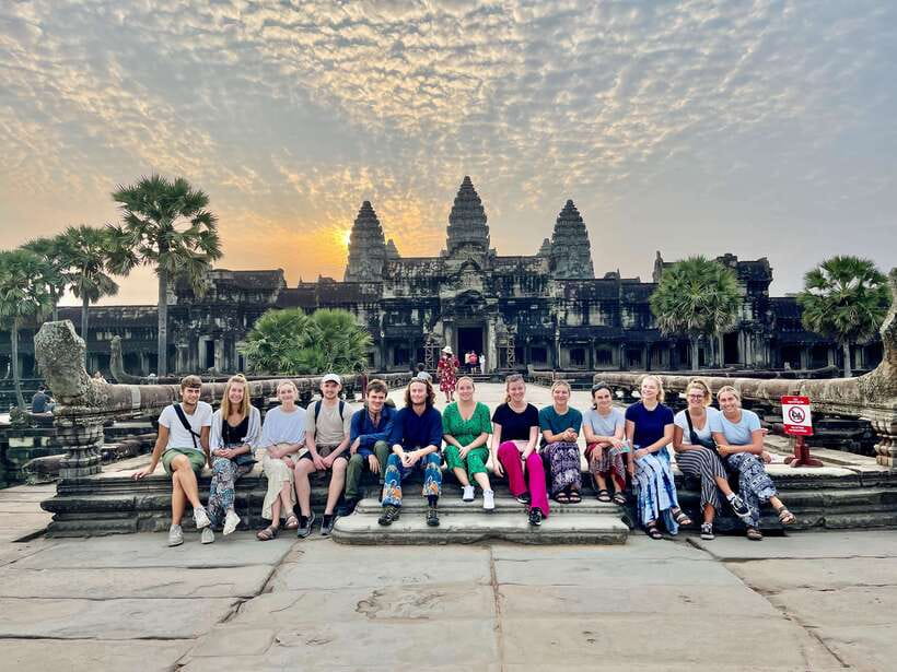 From Siem Reap: Angkor Wat Sunrise and Temples E-Bike Tour - Who will enjoy this day most
