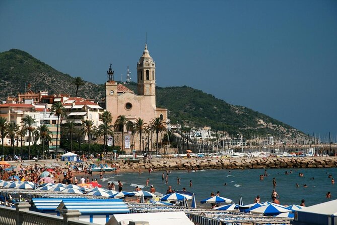 From Sitges: Bike Tour and Winery Visit with Free Hotel Pick Up. - Key points at a glance