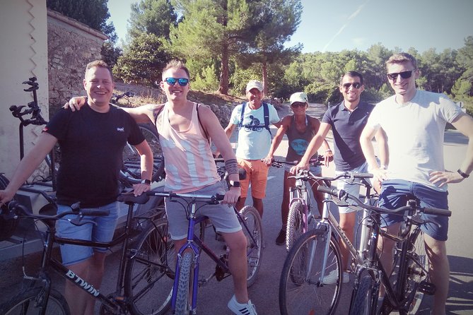 From Sitges: Bike Tour and Winery Visit with Free Hotel Pick Up. - Who should book this bike and cava outing