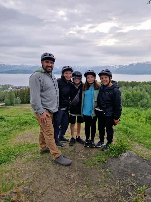 From Tromsø: Tromsø Highlights & History Tour With E-Bike - Tromsø and Polaria: a quick city introduction