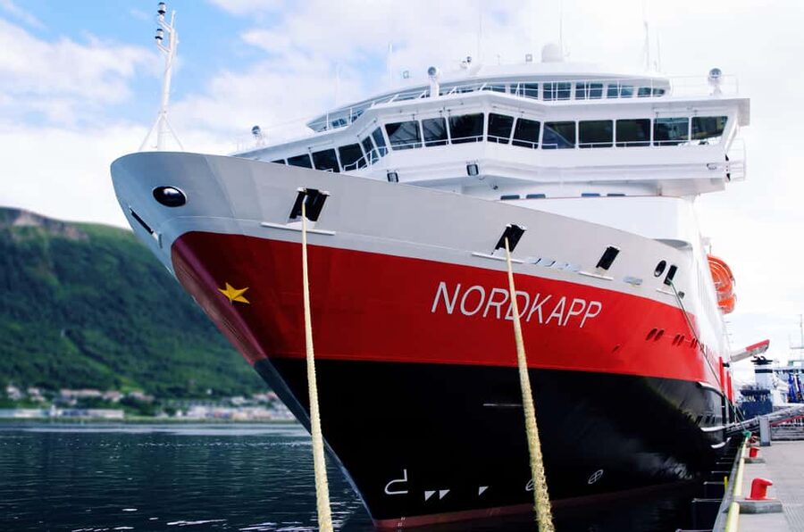 From Tromsø: Tromsø Highlights & History Tour With E-Bike - Telegrafbukta brings the best open views