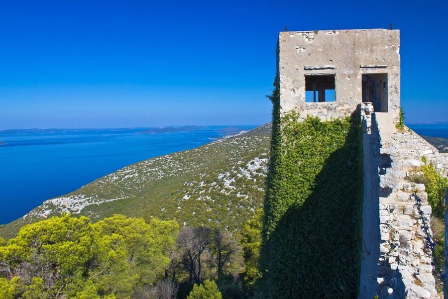 From Zadar: Full-Day Ugljan Self-Guided Bike Tour - Starting in Zadar’s old town