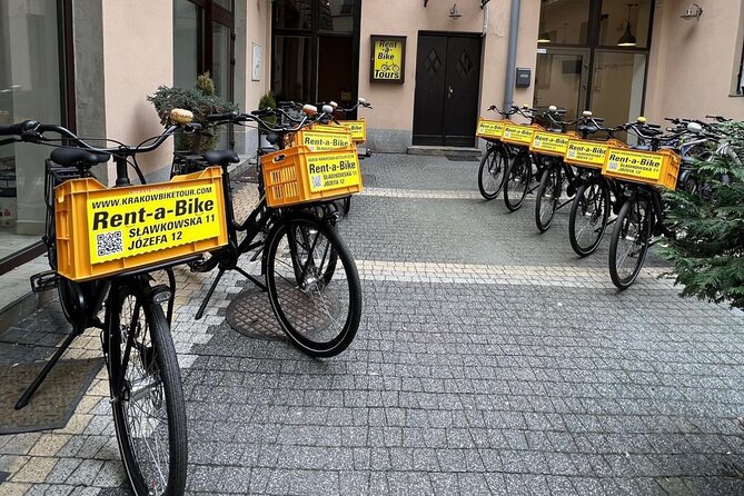 Full Bike Tour - the Old Town, Jewish Qtr & the Ghetto NEW BIKES - Key points to know before you ride