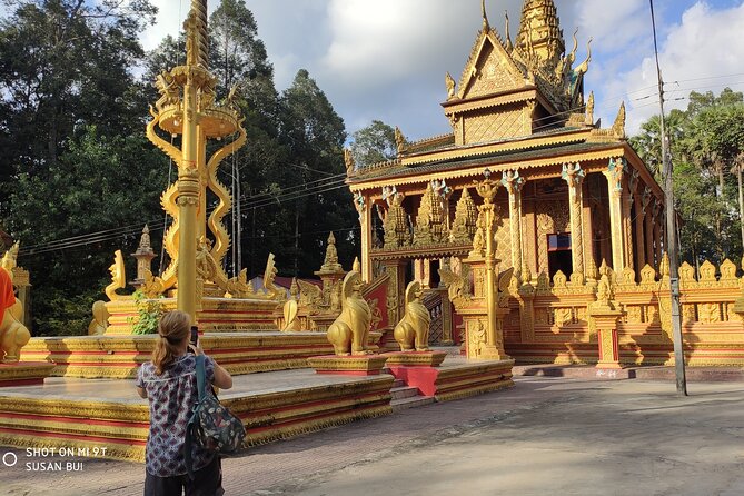 Full-Day Experience in Mekong Cycling and Authentic Home Cooking - The 300-year-old Khmer temple