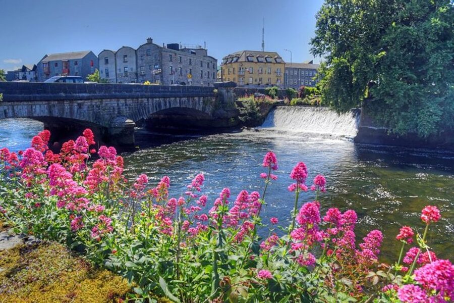 Galway: Guided eBike City Sightseeing Tour - A small group makes city riding easier