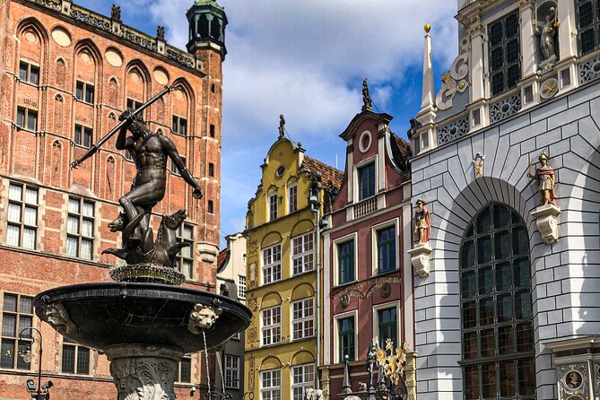 Gdansk Private Bike Tour - The Polish Post and the city’s wartime story
