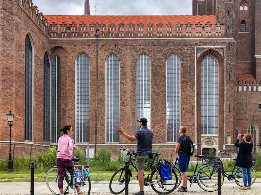 Gdansk Private Bike Tour - The BHP Hall and the Solidarity story