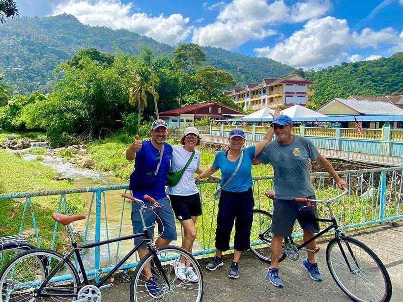 George Town, Penang: Malay Countryside Cycling - The ride begins with a village briefing