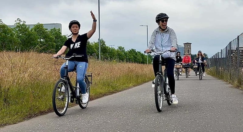 Glasgow: City Highlights Guided Bike Tour - Starting at the Pentagon Centre