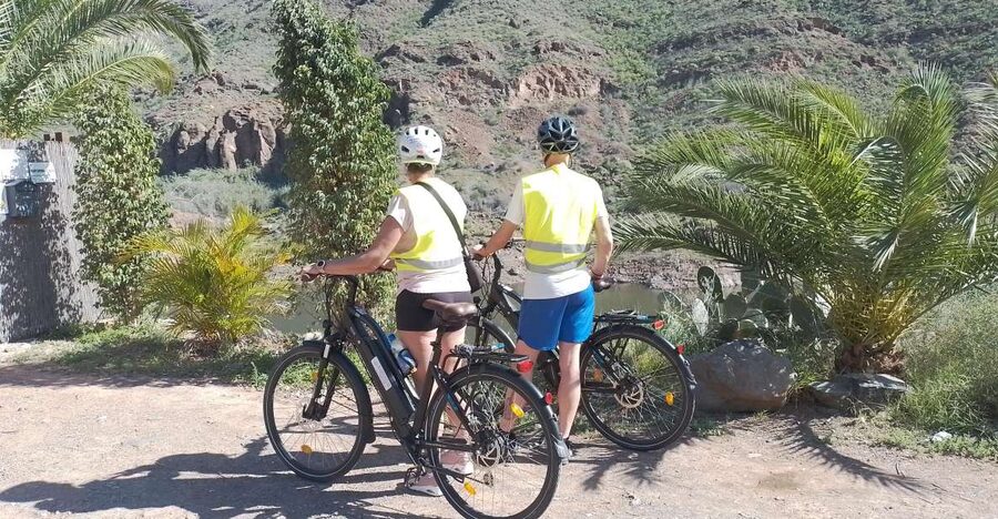 Gran Canaria: 4 Hour - 7 Day E-Bike Rental 80km battery life - Starting in Maspalomas with a paper map and phone holder